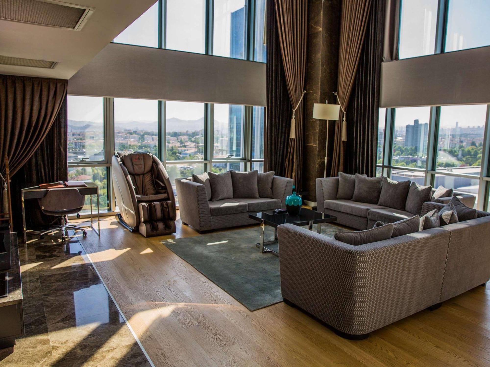 Downtown Ankara Hotel Екстериор снимка The interior of a presidential suite at the Four Seasons Hotel, Istanbul