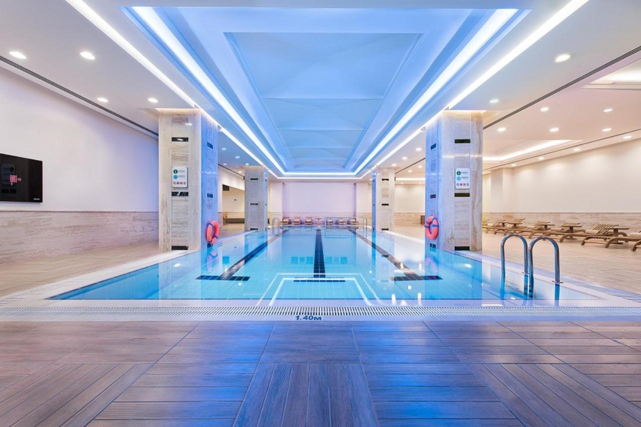 Downtown Ankara Hotel Екстериор снимка The swimming pool at the hotel