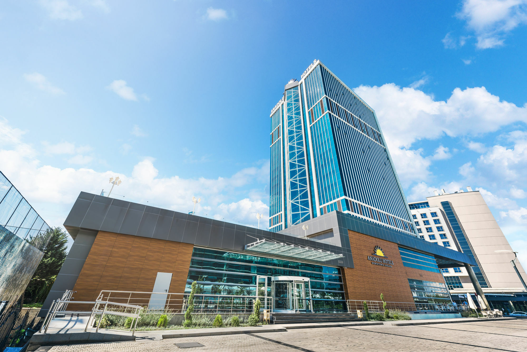 Downtown Ankara Hotel Екстериор снимка The main building of the university
